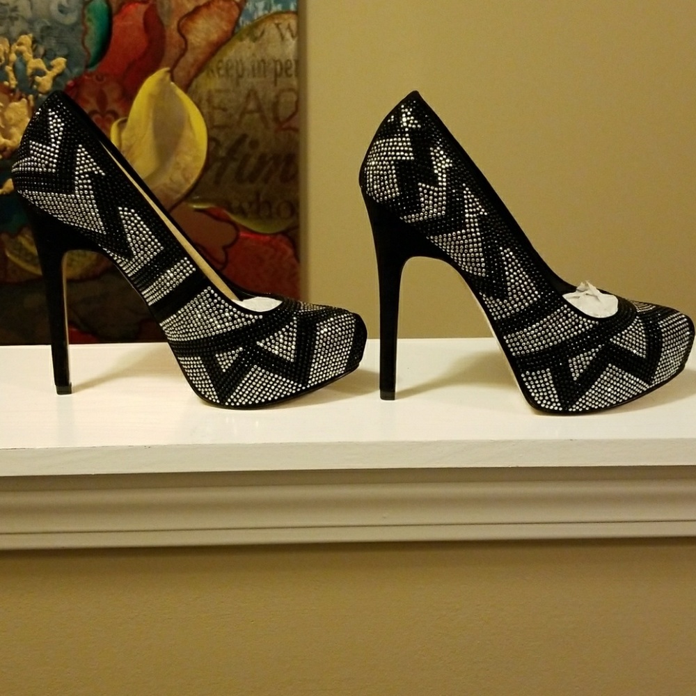ALDOS Pumps - Picture 4 of 5